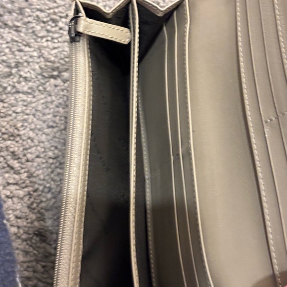 Burberry Checkered Wallet in Brown and Tan - Picture 3 of 5